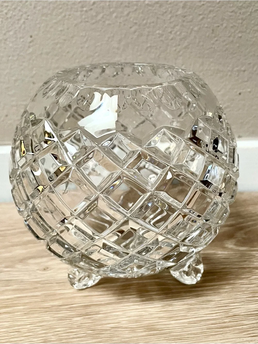 Vintage Diamond-Cut Footed Crystal Rose Bowl Vase